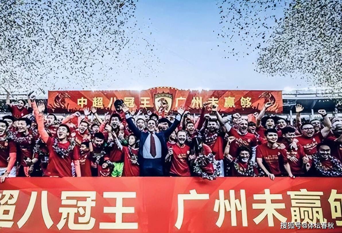 当初就是你主动找我，主动提议由你去把他们一家人都干掉，作为回报，我接任老大之后，把二把手的位置给你，这一切都是你自己的主意。